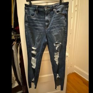 American Eagle Distressed Hi-Rise Jeans